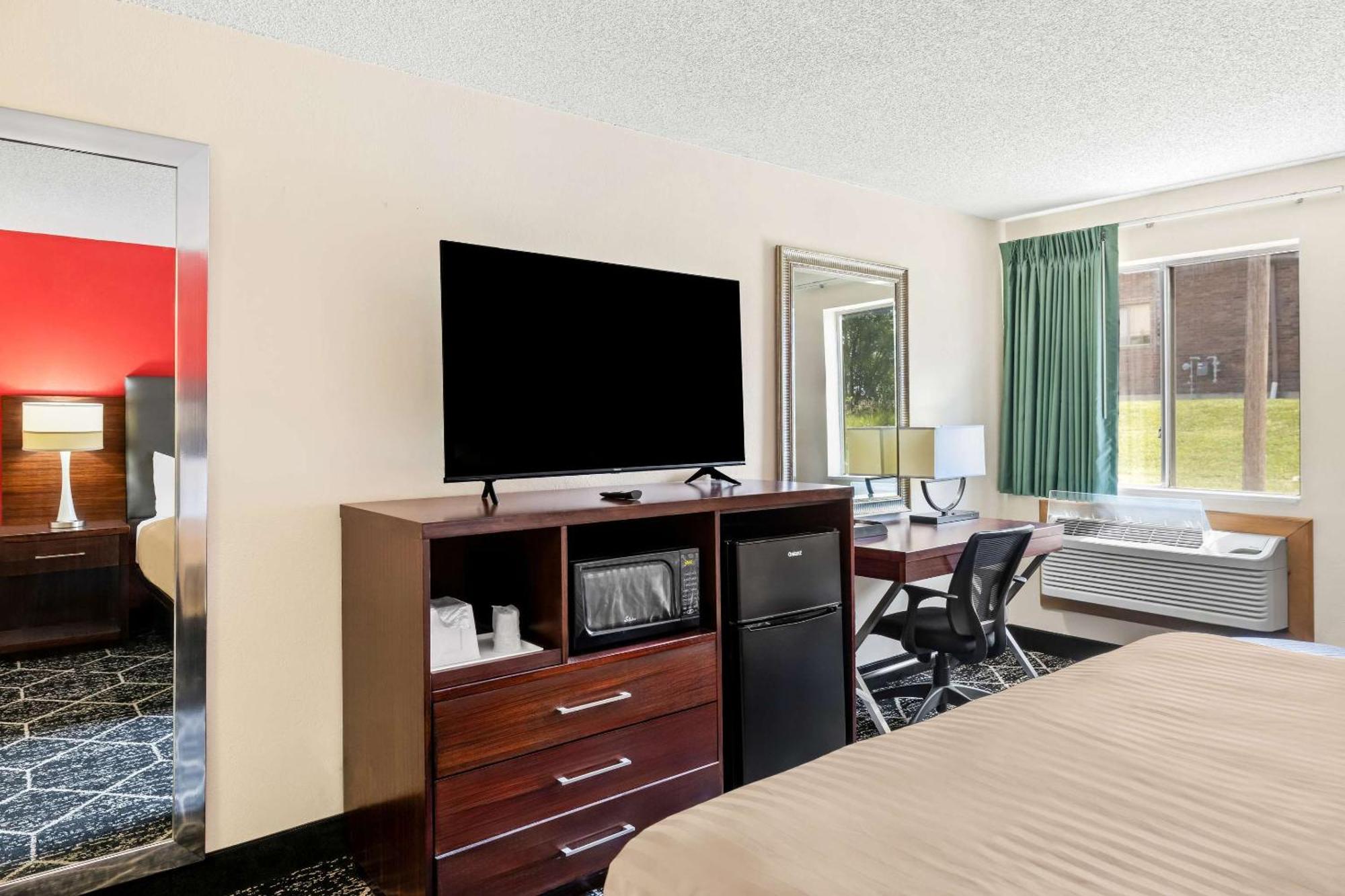 Econo Lodge Emporia Esterno foto
